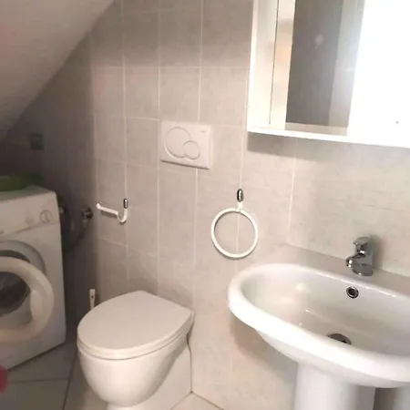 Hébergement de vacances Homes In 24977